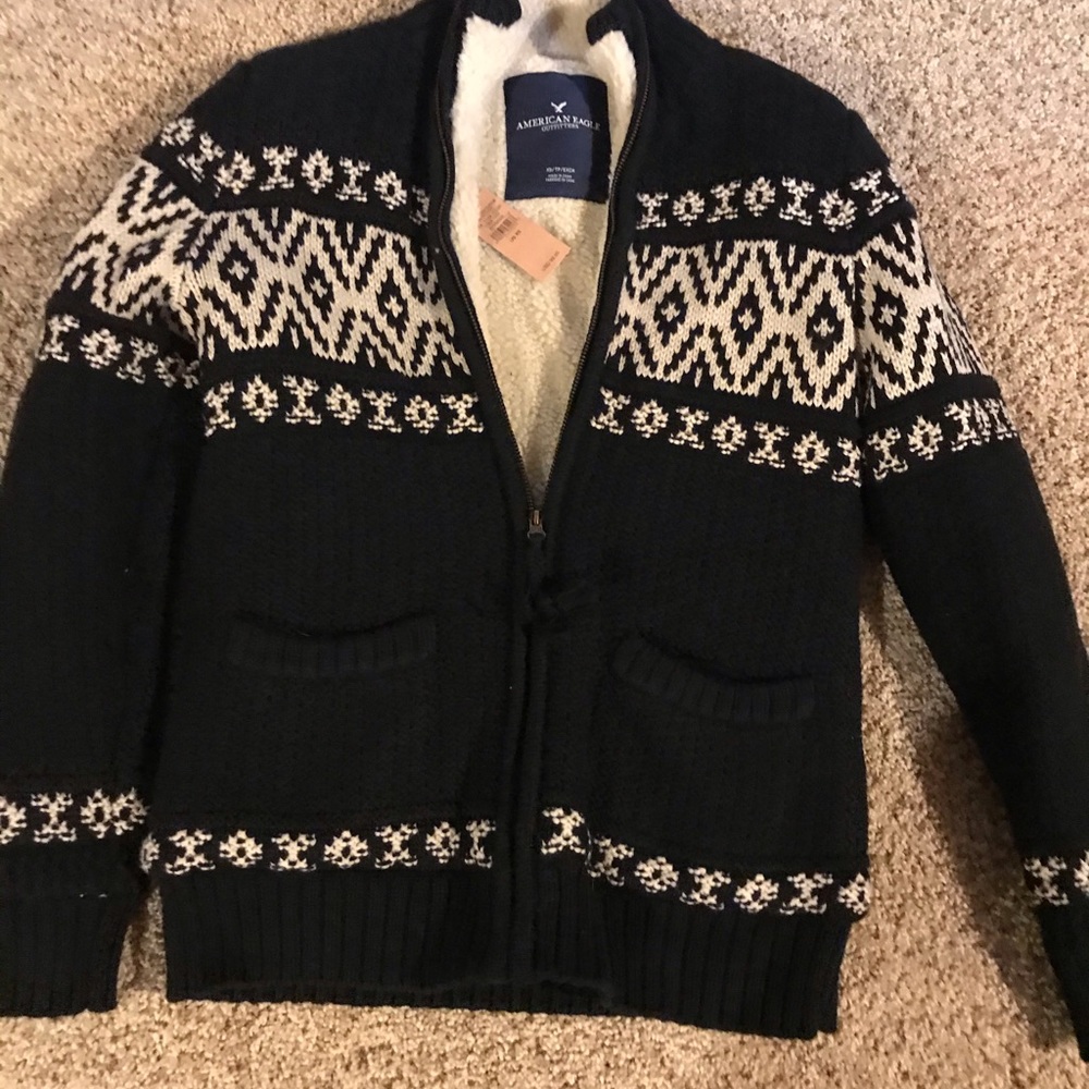 NEW American Eagle fleece lined sweater